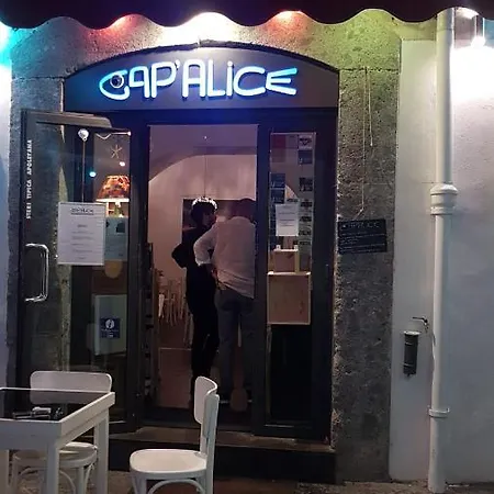 Ai Baretti 2 3* Neapol